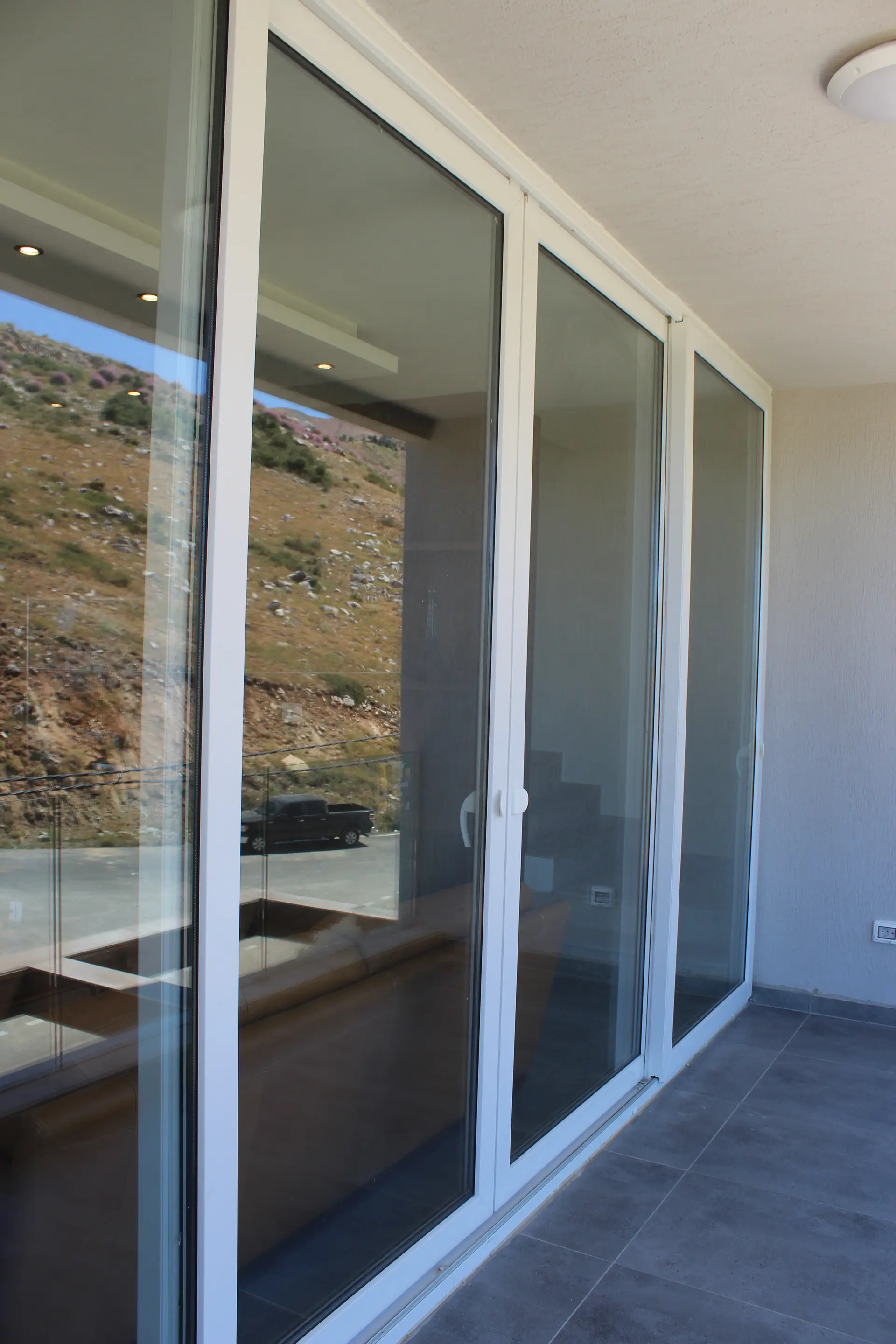 نوافذ منزلقة